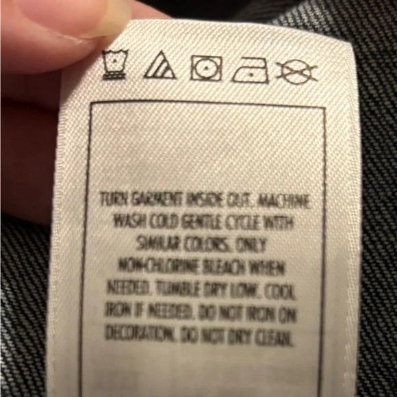 Disneyland Denim Jacket Embroidered Mickey Mouse - Picture 10 of 10